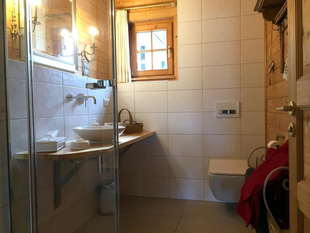 Ferienwohnung Romantik Im Roten Haus Füssen Exteriér fotografie