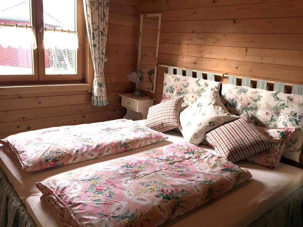 Ferienwohnung Romantik Im Roten Haus Füssen Exteriér fotografie