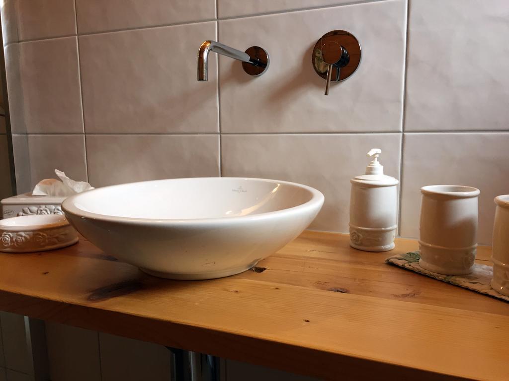 Ferienwohnung Romantik Im Roten Haus Füssen Exteriér fotografie